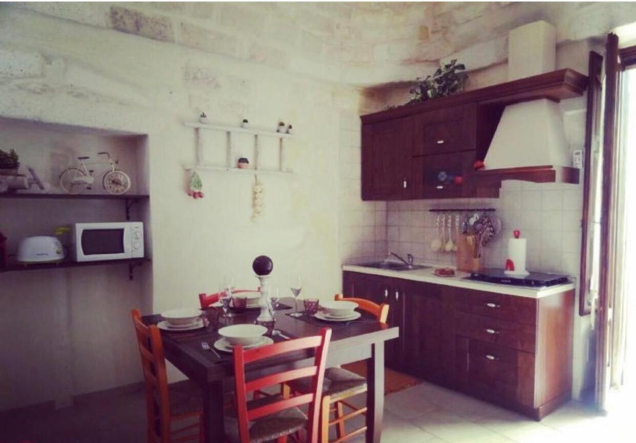 Casetta “Arte Su Pietra” Ostuni Exterior foto